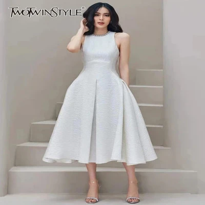 TWOTWINSTYLE أنيقة الأبيض المرقعة الماس مساء فستان طويل الإناث الجولة الرقبة أكم