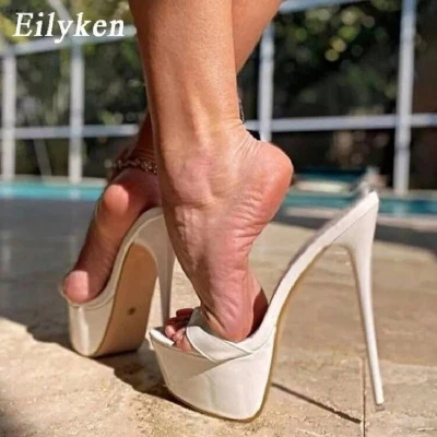 صندل نسائي ذو نعل سميك من Eilyken ، كعب ستيليتو مثير من الجلد اللامع ، حذاء مفتو